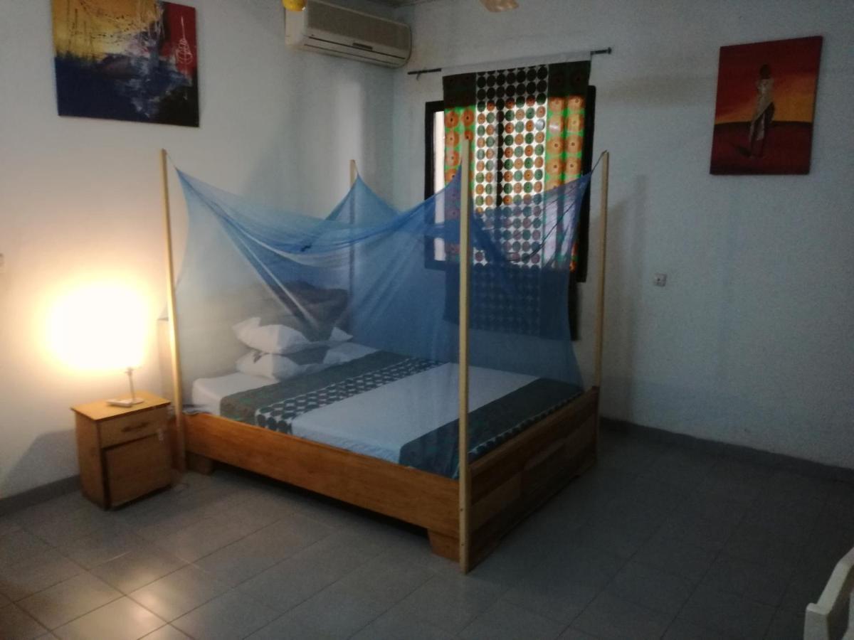Villa Tenko Ouagadougou Esterno foto