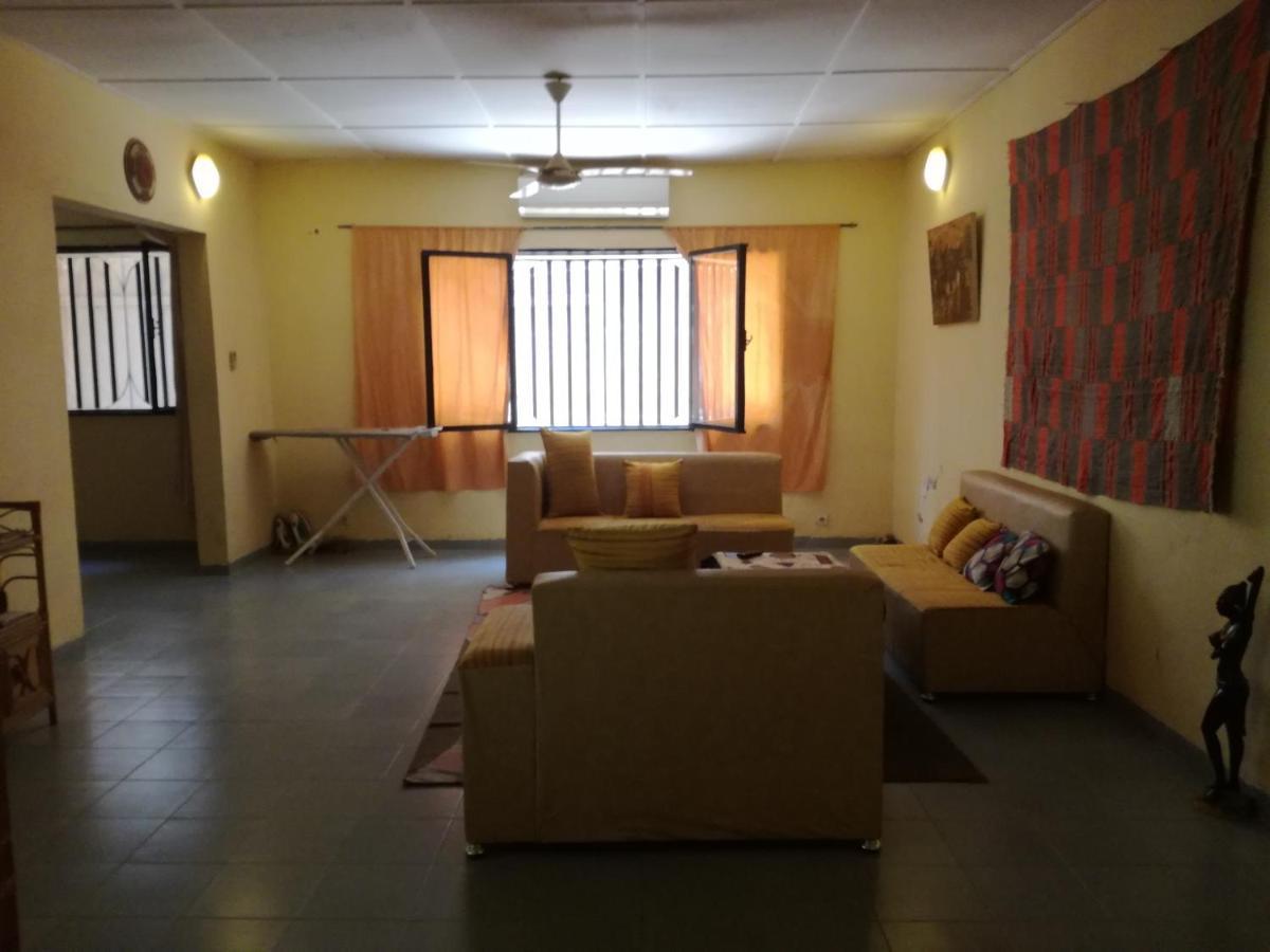 Villa Tenko Ouagadougou Esterno foto